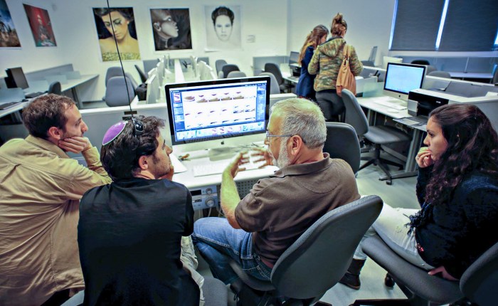 3. מיומנו של מרצה, פרק&nbsp;א